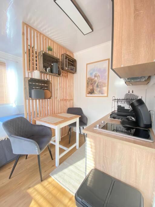 Tiny Haus Straussenblick 2 Villa บาด ฟาลลิงบอสเทล ภายนอก รูปภาพ